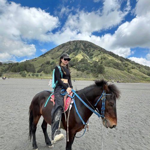 WhatsApp Image 2025-12-08 at 05.35.07